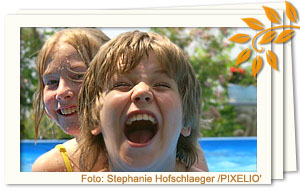 Wellness Reise mit der Familie. Foto: S. Hofschlaeger / pixelio